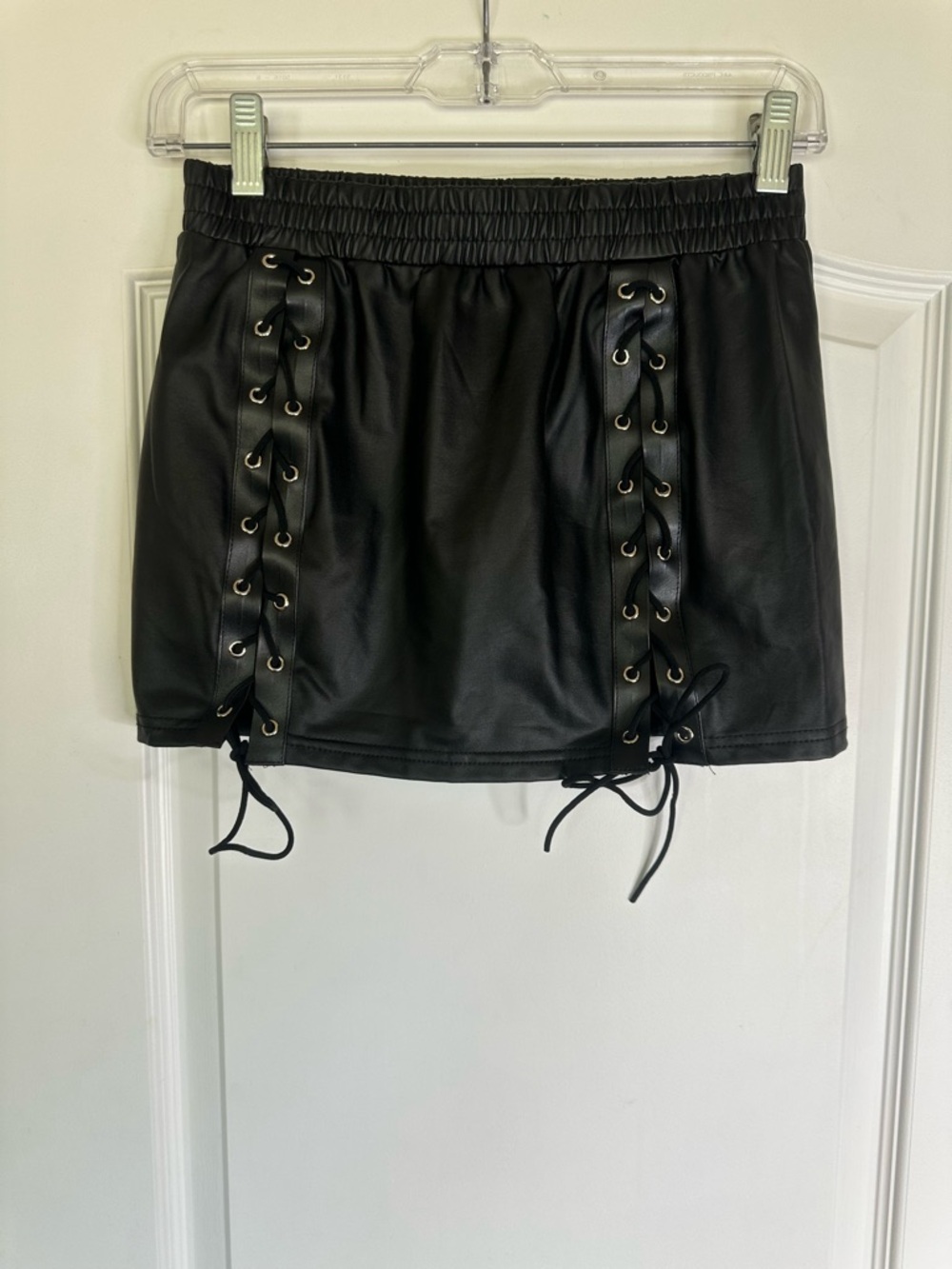 SHEIN Black Faux Leather Mini Skirt with Lace-Up Panels
